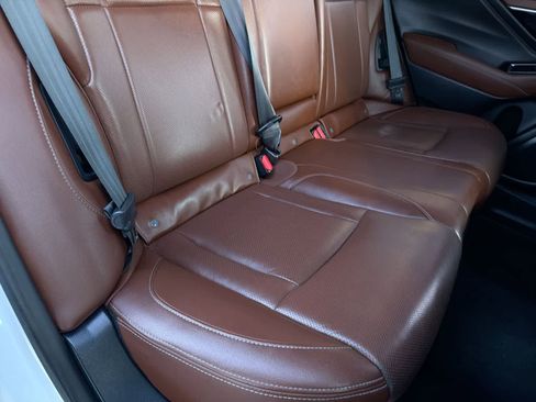 Used 2020 Subaru Outback Touring image 22