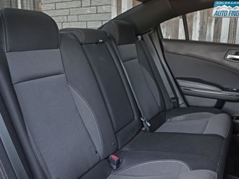 Used 2018 Dodge Charger SXT w/ Blacktop Package RWD image 22