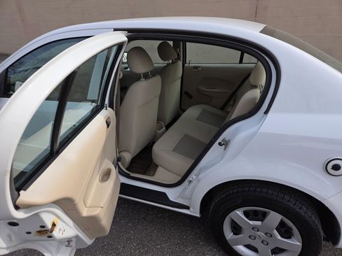 Used 2006 Chevrolet Cobalt LS image 6