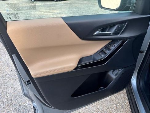 New 2026 Chevrolet Equinox ACTIV w/ Convenience Package III FWD image 21