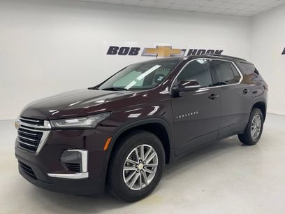 Used 2023 Chevrolet Traverse LT