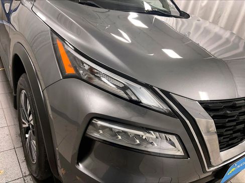 Certified 2023 Nissan Rogue SV image 32