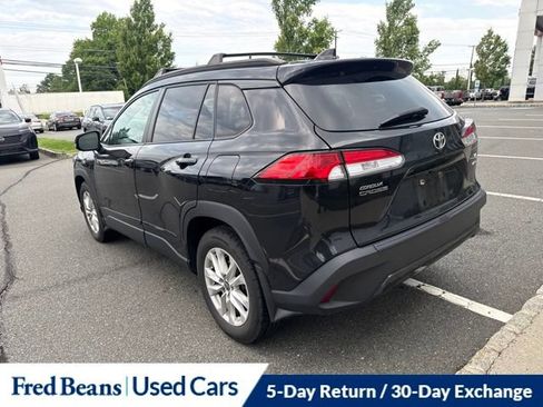 Used 2023 Toyota Corolla Cross LE w/ Moonroof Package AWD/4WD image 11