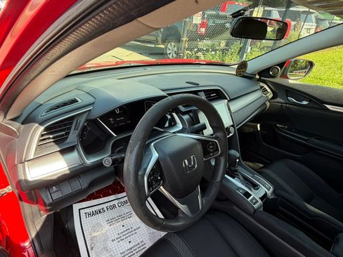 Used 2016 Honda Civic EX image 9