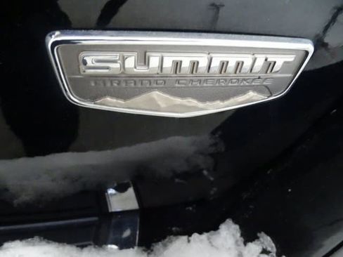 Used 2021 Jeep Grand Cherokee Summit image 26