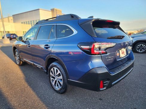 Certified 2022 Subaru Outback Premium image 21