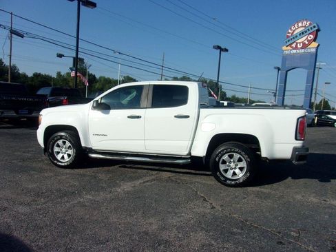 Used 2016 GMC Canyon 2WD Crew Cab w/ Convenience Package image 2