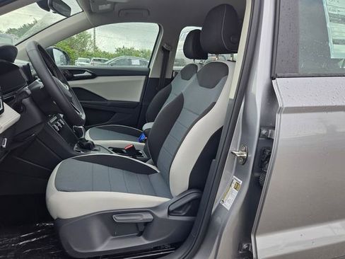 New 2026 Volkswagen Taos S FWD image 11