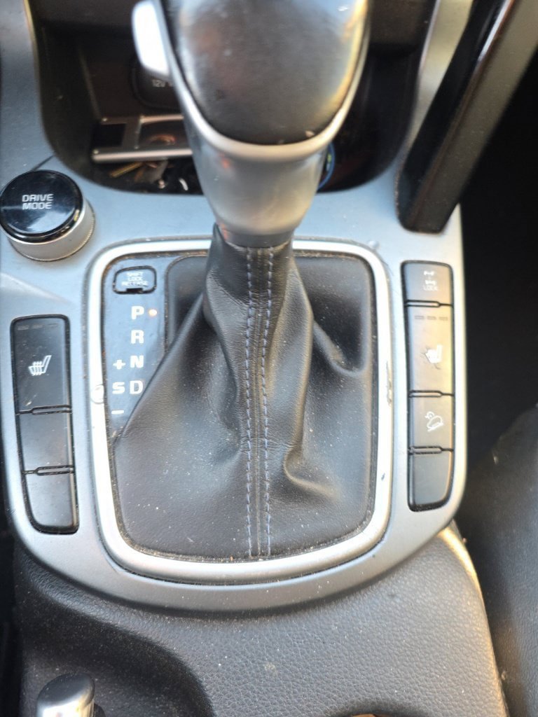 Used 2021 Kia Seltos S AWD/4WD image 19