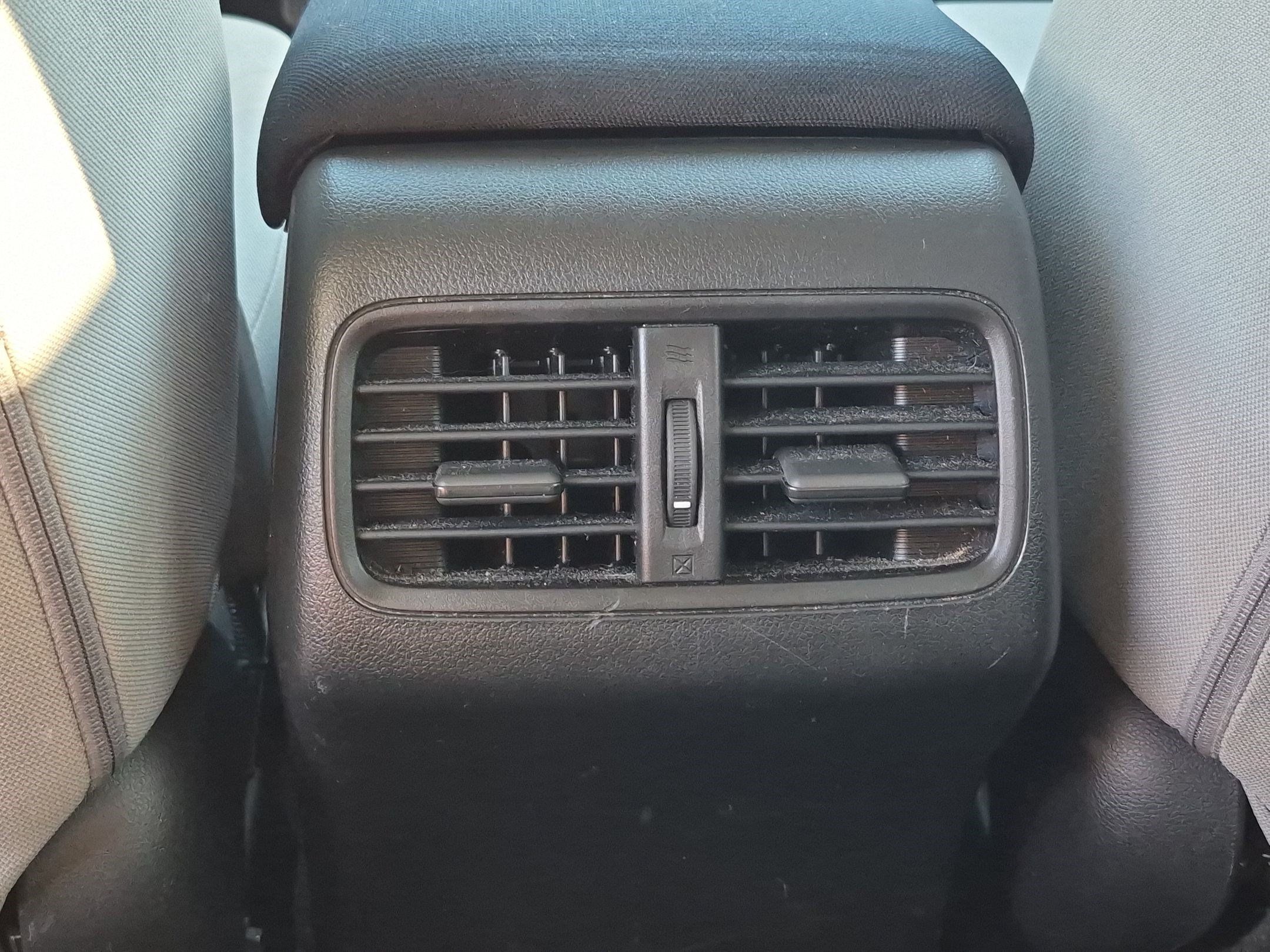 Used 2015 Honda CR-V LX image 24