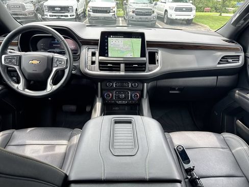 Used 2023 Chevrolet Tahoe Premier w/ Premium Package 2 AWD/4WD image 10