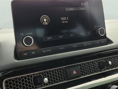 Used 2023 Honda Civic Sport image 10