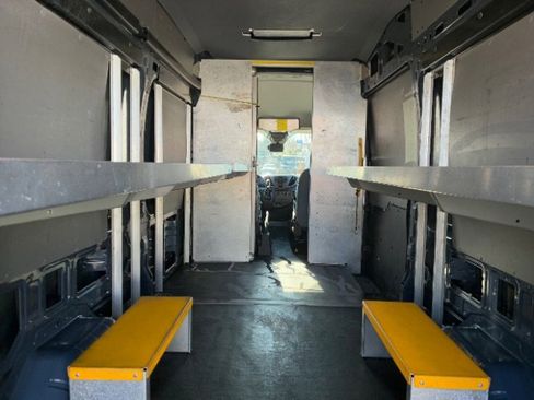 Used 2019 Ford Transit 250 148 High Roof Extended image 12