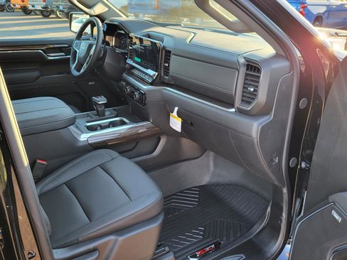 New 2026 Chevrolet Silverado 1500 LT Trail Boss w/ LT Trail Boss Premium Package AWD/4WD image 9