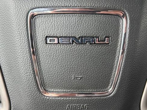 Used 2016 GMC Sierra 1500 Denali AWD/4WD image 13
