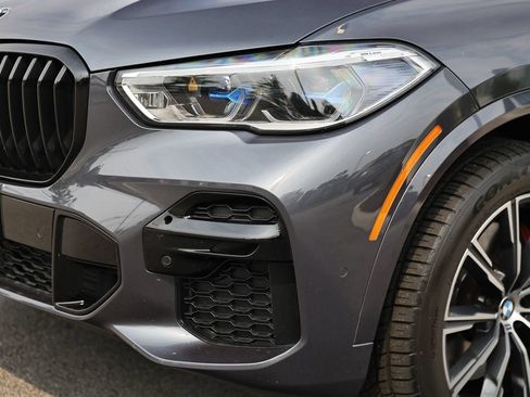 Used 2022 BMW X5 xDrive40i w/ M Sport Package AWD/4WD image 12
