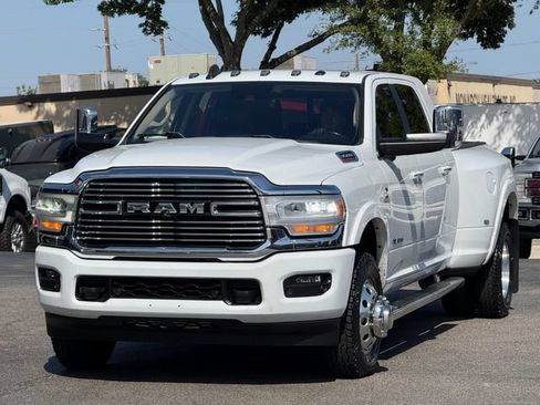 Used 2020 RAM 3500 Laramie AWD/4WD image 3