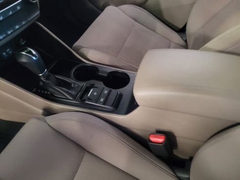 Used 2019 Hyundai Tucson SE w/ Cargo Package FWD image 26