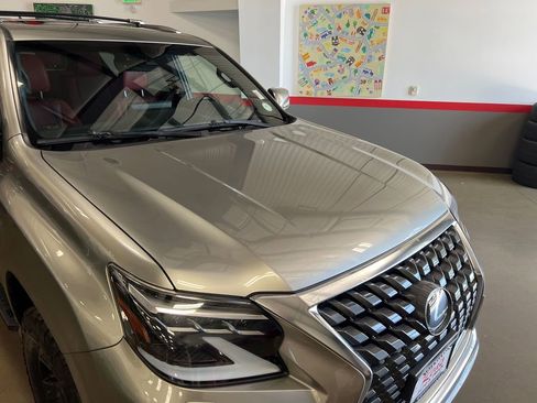 Used 2023 Lexus GX 460 Premium image 64