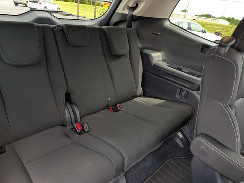 Used 2019 Subaru Ascent Premium AWD/4WD image 25
