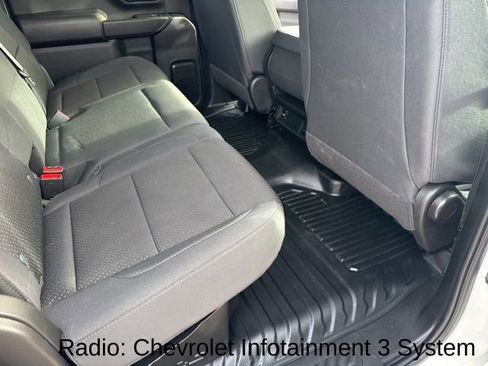 Used 2025 Chevrolet Silverado 3500 W/T image 28