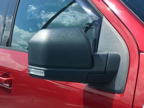 Used 2016 Ford F150 XLT w/ Equipment Group 302A Luxury AWD/4WD image 12