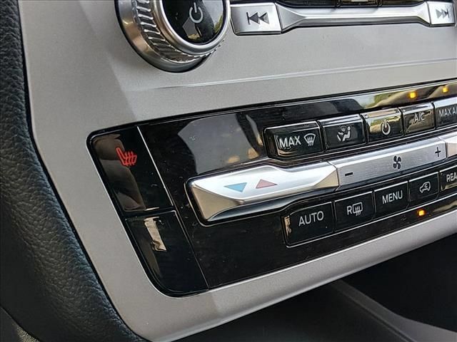Certified 2023 Ford Explorer XLT RWD image 20