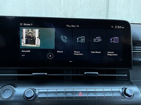 Used 2025 Hyundai Kona SEL image 30