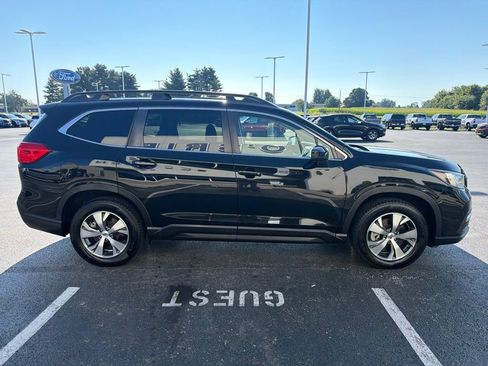 Used 2021 Subaru Ascent Premium w/ Convenience Package AWD/4WD image 6