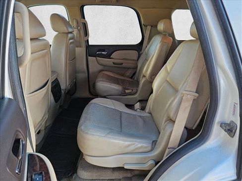 Used 2009 GMC Yukon Denali image 19