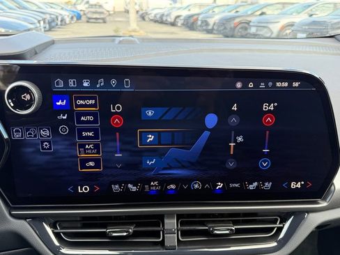 New 2026 Chevrolet Equinox EV RS image 17