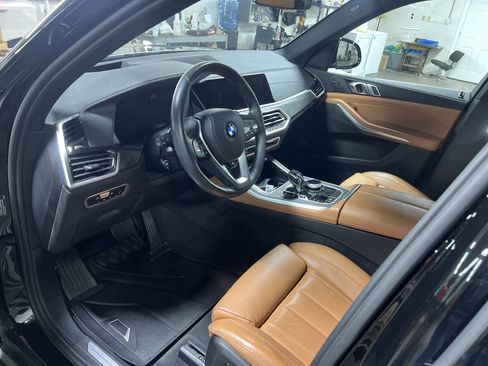 Used 2022 BMW X5 xDrive40i image 11