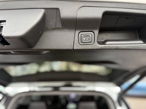 Used 2019 GMC Acadia SLT image 12