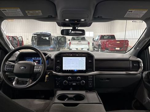 Used 2024 Ford F150 XLT AWD/4WD image 10