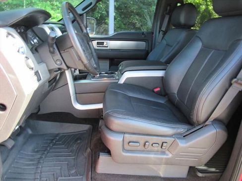 Used 2014 Ford F150 FX4 w/ Equipment Group 402A Luxury AWD/4WD image 19