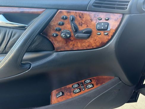 Used 2002 Mercedes-Benz CL 600 CL 600 Coupe 2D image 10