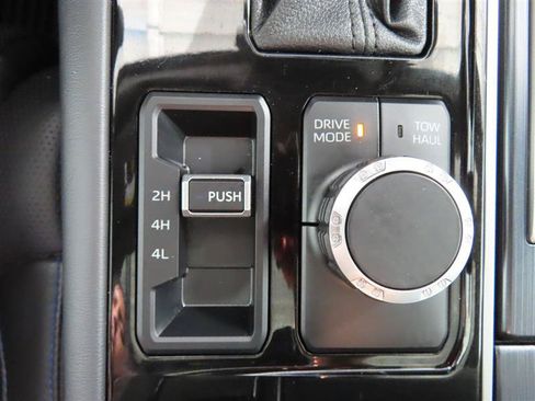 Used 2023 Toyota Tundra Platinum w/ Advanced Package AWD/4WD image 29