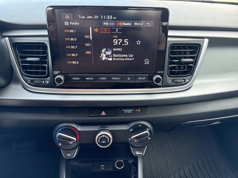 Used 2021 Kia Rio LX image 12