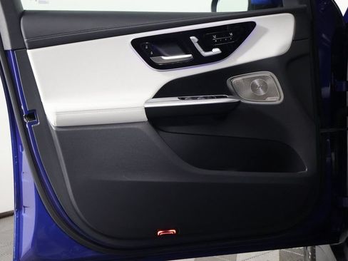 Certified 2023 Mercedes-Benz GLC 300 image 12