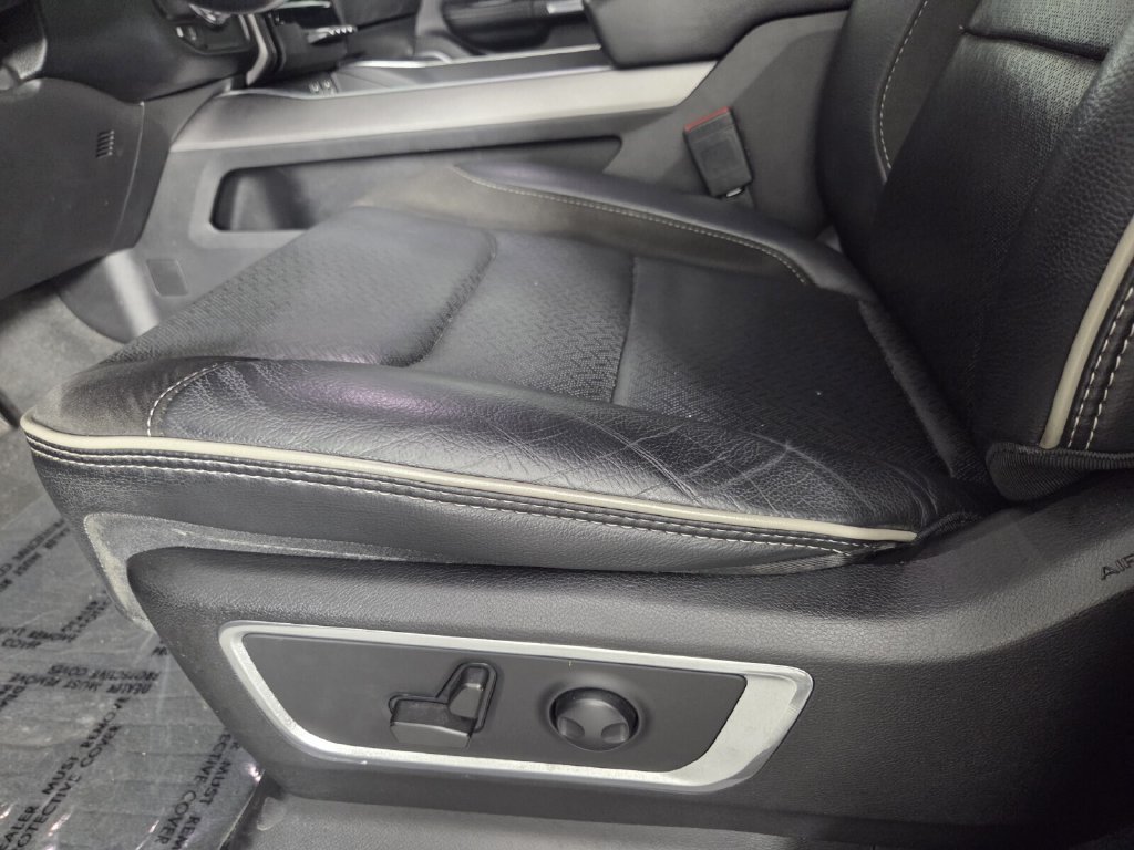 Used 2022 RAM 1500 Laramie RWD image 12
