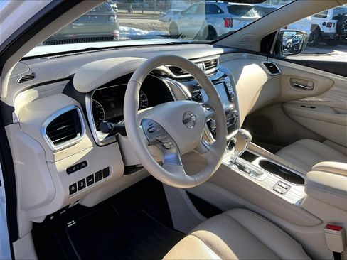 Used 2018 Nissan Murano SL w/ Moonroof Package image 8