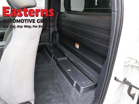 Used 2019 Toyota Tacoma SR RWD image 21