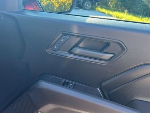 Certified 2024 Chevrolet Colorado Trail Boss w/ Advanced Trailering Package image 44