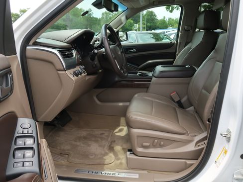 Used 2015 Chevrolet Tahoe LT AWD/4WD image 15
