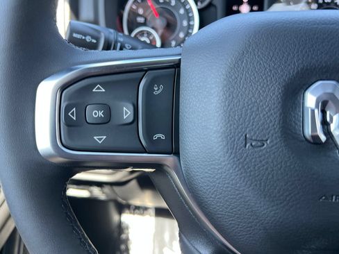 New 2026 RAM 1500 4x4 Crew Cab image 18