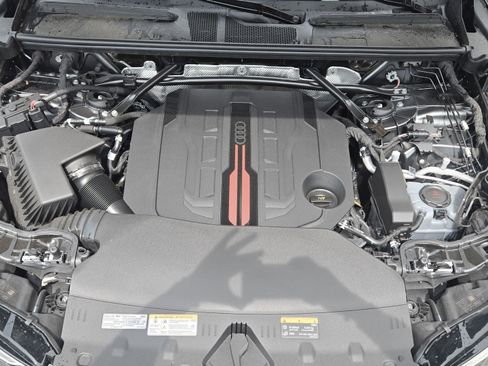 New 2026 Audi SQ5 Premium Plus AWD/4WD image 9