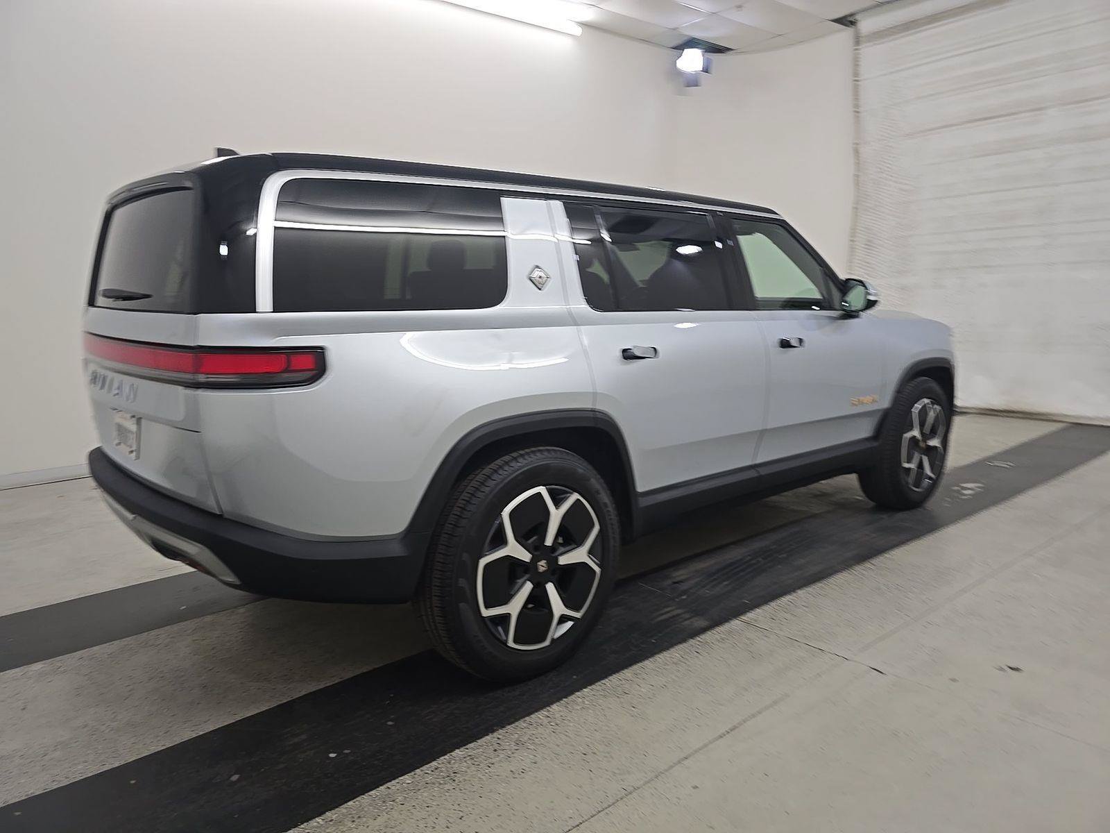 Used 2024 Rivian R1S Adventure Quad AWD/4WD image 7