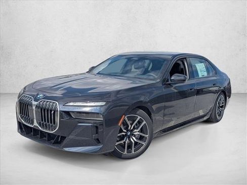 New 2026 BMW i7 xDrive60 image 1