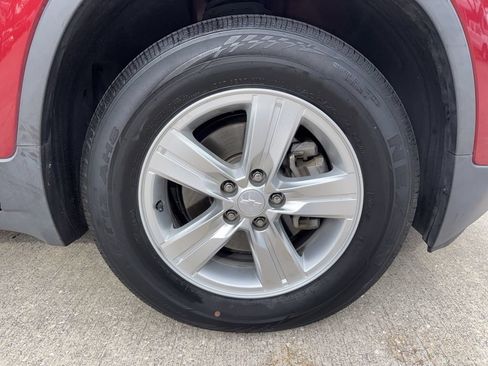 Used 2018 Chevrolet Trax LT w/ Driver Confidence Package FWD image 39
