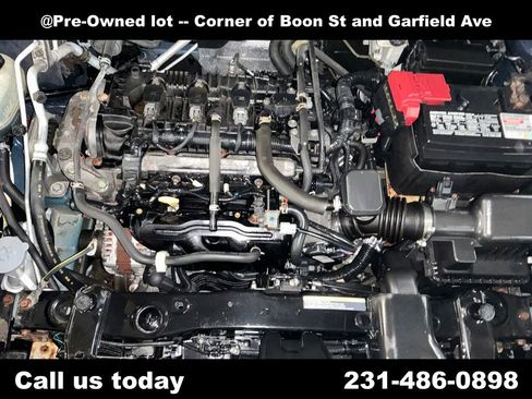 Used 2018 Nissan Kicks SV image 10